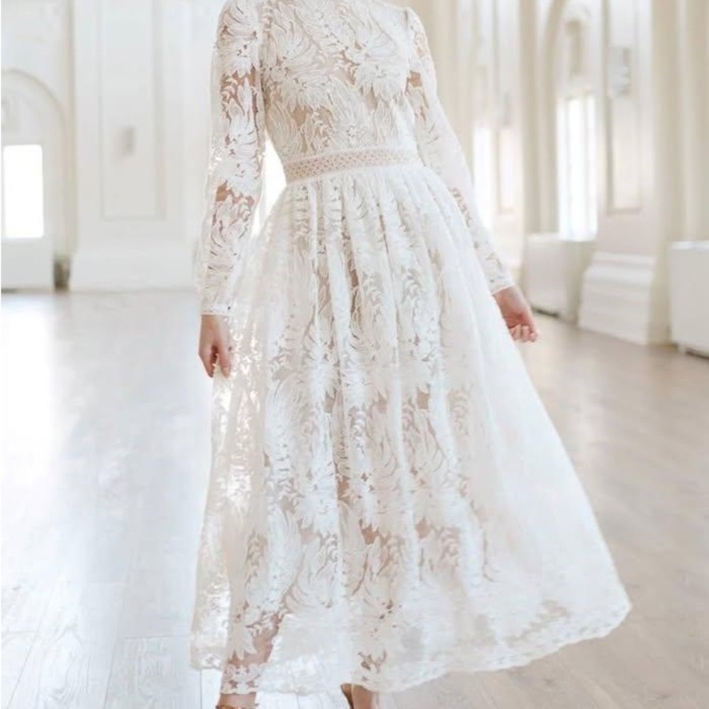 Ivy City Naples White Lace Dress